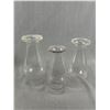 Image 4 : Lot of 3 Vintage Clear Glass  Fingerling Oil Lamps with Chimneys