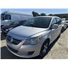 Image 1 : 2009 Volkswagen Routan