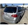 Image 3 : 2009 Volkswagen Routan
