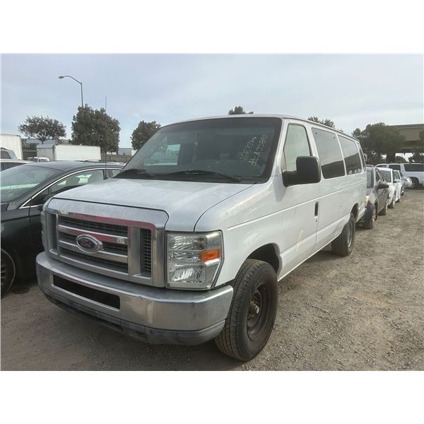 2011 Ford E-350