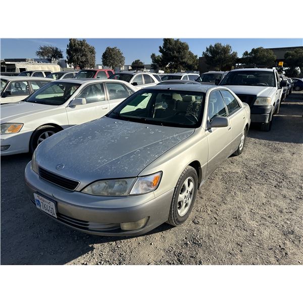 1998 Lexus ES