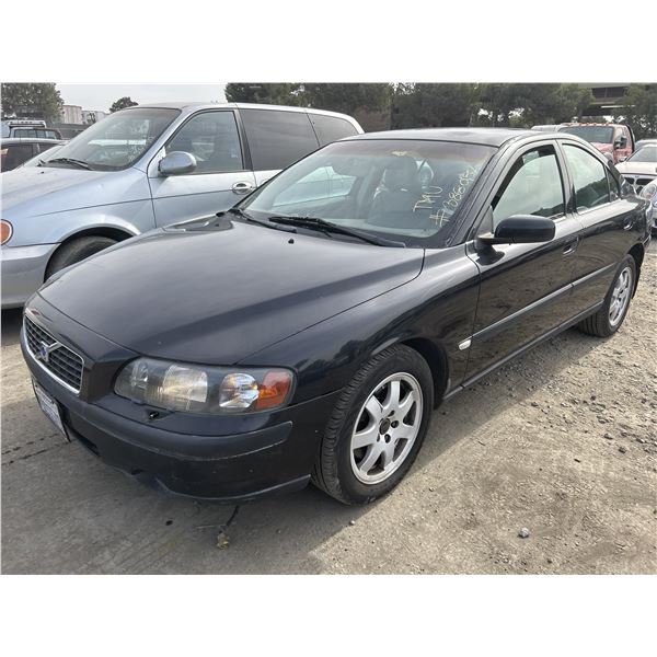 2004 Volvo S60