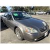 Image 2 : 2002 Nissan Altima