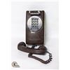 Image 1 : VINTAGE BROWN WALL MOUNT PHONE