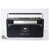 Image 1 : VINTAGE BOOMBOX WITH CASSETTE PLAYER