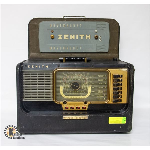 ZENITH TRANS OCEANIC MODEL H500 TUBE RADIO (1951)