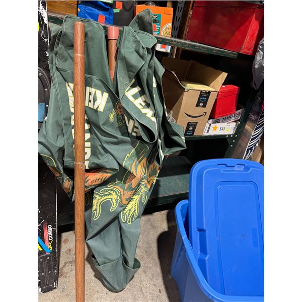 Keith Alexander umbrella