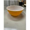 Image 1 : Pyrex bowl