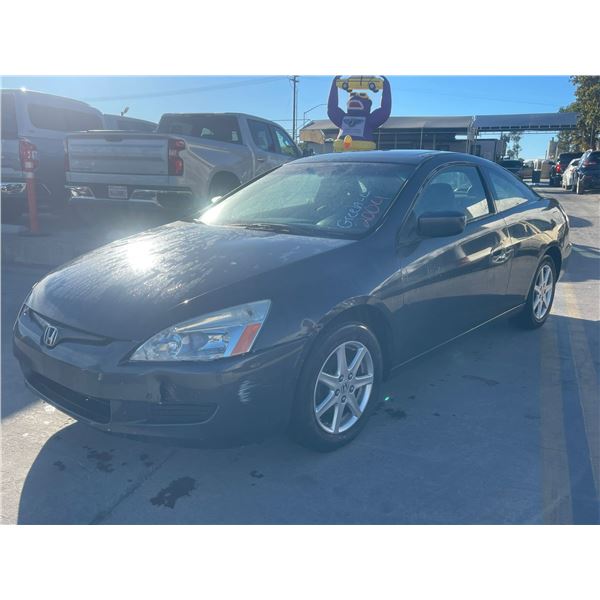 HOND  ACCORD 2004 T-DONATION