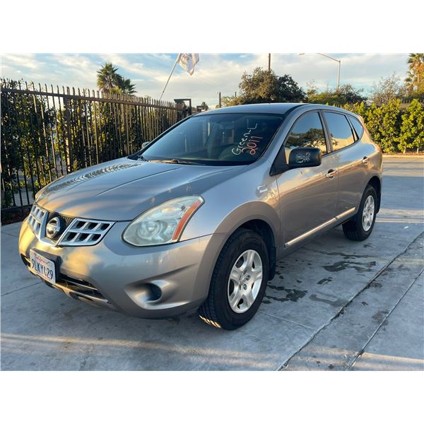 NISS ROGUE 2011 T-DONATION