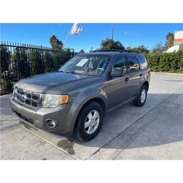 FORD ESCAPE 2012 SALV-T-DON SMOG
