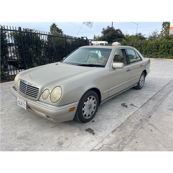 MERZ E320 1998 T-DONATION