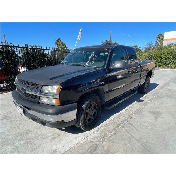 CHEV SILVERADO 2003 T-DONATION