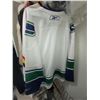 Image 8 : Vintage Canucks Jerseys A