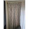 Image 5 : Curtains C