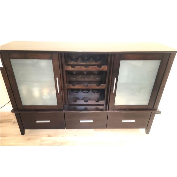 Wine Cabinet C