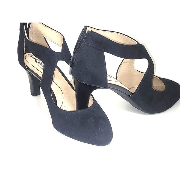 Life Stride Dress Shoes A