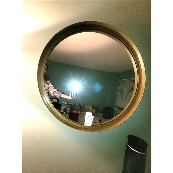 Round Designer Mirror Cat A