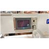 Image 2 : H&H AI-118 COMMERCIAL FOOT CONTROLLED HOT AIR SEALING ELECTRIC MACHINE WITH DIGITAL READOUT & KEYS