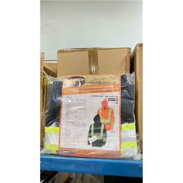 BOX OF 12 PIONEER L HIGH VISIBILITY BLACK JOB SITE SAFETY JACKETS