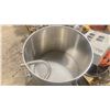 Image 3 : STAINLESS STEEL COMMERCIAL MOBILE 24" DIAMETER MASH TANK *NO LID*, & PALLET OF CONTROL WITH