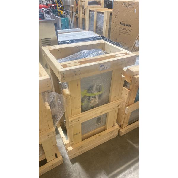 IBC SL14-115-G3 STAINLESS STEEL GAS HIGH EFFICIENCY CONDENSING WALL HUNG TANKLESS BOILER
