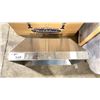 Image 2 : VENT-A-HOOD STAINLESS STEEL METAL 28.4" MODERN ELECTRIC RANGE HOOD *DISPLAY MODEL*
