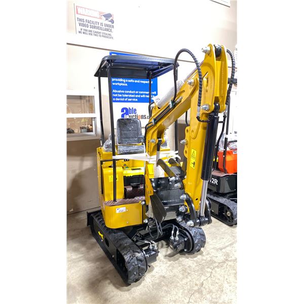 AGT INDUSTRIAL H15R 2024 YELLOW 13.5 HP GAS POWERED RUBBER TRACK MINI EXCAVATOR WITH ATTACHED