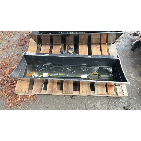 MIVA BLACK 40" MINI EXCAVATOR HYDRAULIC ARTICULATING CLEANING BUCKET