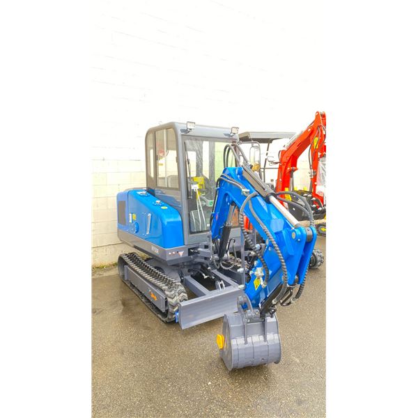 AGT INDUSTRIAL ENCLOSED BLUE MY50R GAS POWERED RUBBER TRACK MINI EXCAVATOR WITH ATTACHED