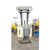 Image 1 : CROWN TD5220 ORDER PICKER MAX LIFT WEIGHT OF 3000LBS 36V BATTERY *DOES NOT RUN*