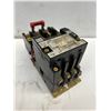 Image 3 : Square D #8536SCO3S Size NEMA1 Starter