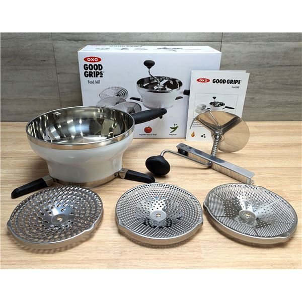 OXO 1071478 2.3qt Good Grips  3 Disks Stainless Steel Food Mill |