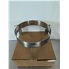 Image 2 : 5" Stainless Steel Round Riser Stand | FtG