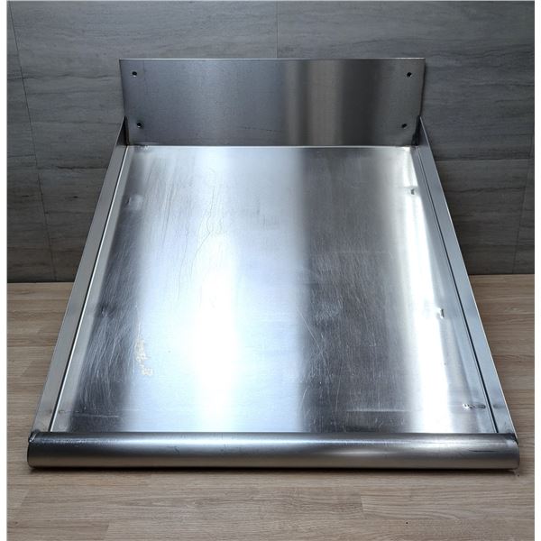 21" Wall Mounted Slanted Rack Shelf | MR1-2