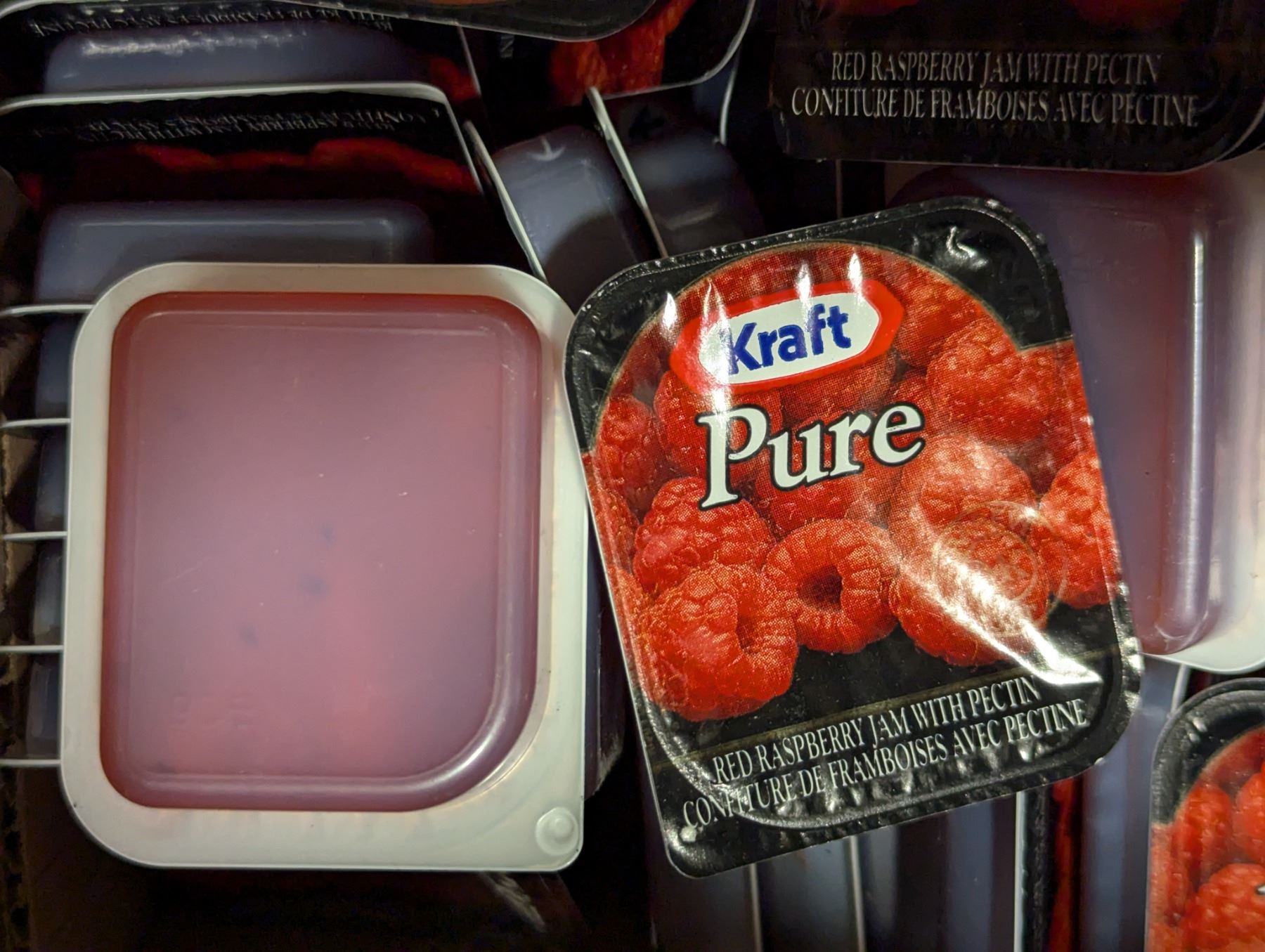 Kraft Heinz Raspberry Jam with Pectin 10mL - Approx. 130 | MM1