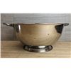 Image 3 : 8qt & 14qt Stainless Colanders - Lot of 2pcs | L8-MC2