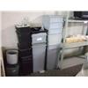 Image 1 : Misc. Garbage Recepticals