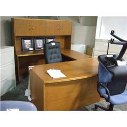 Honey Oak Bowfront U-shape Executive Suite With