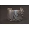 Image 2 : Hopi Parrot Design Cuff by Manuel Hoyungowa