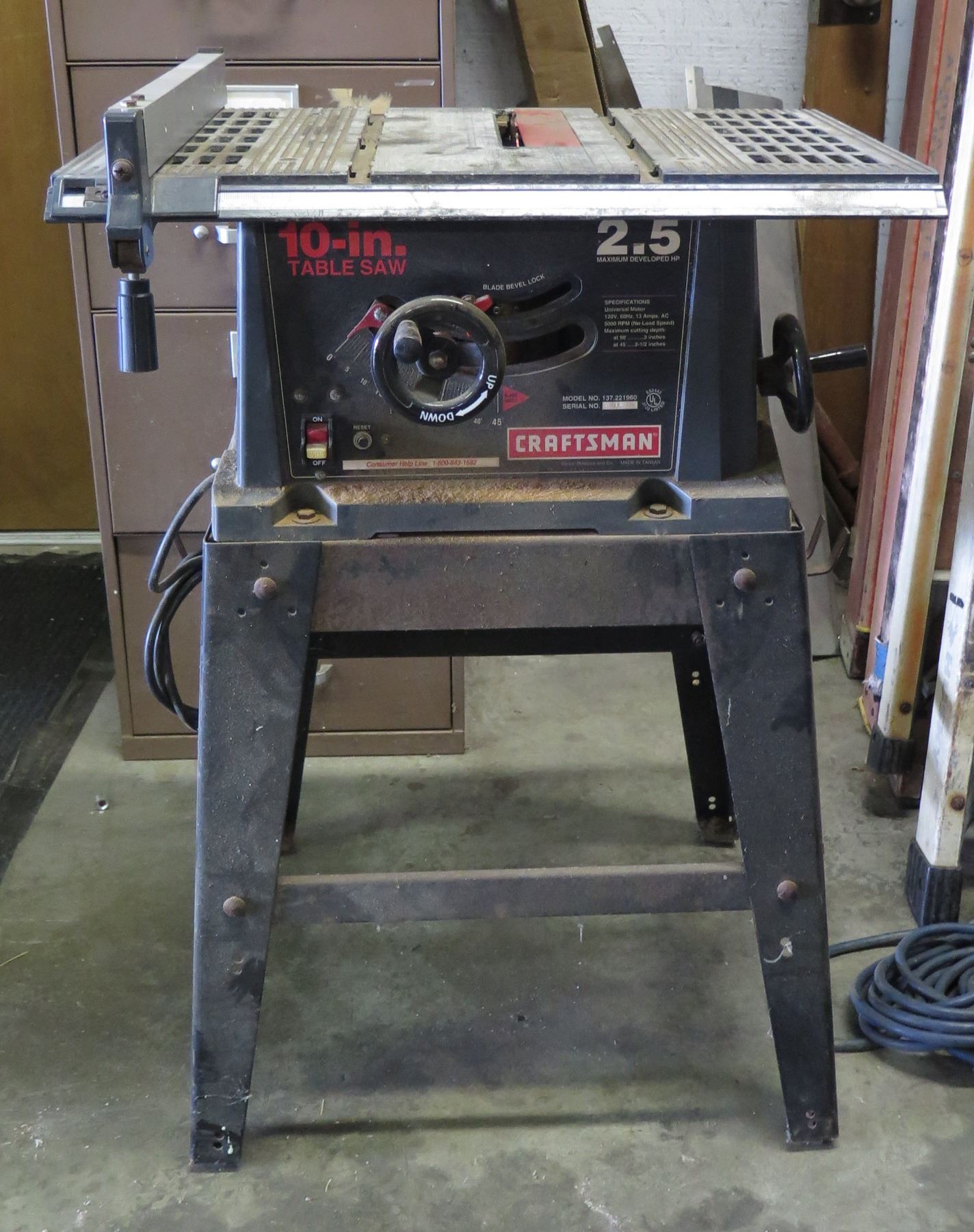 Craftsman 137.221960 Table Saw