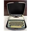 Image 2 : Smith Corona De-Ville Typewriter