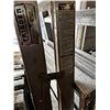 Image 3 : Sawhorse / Ladders
