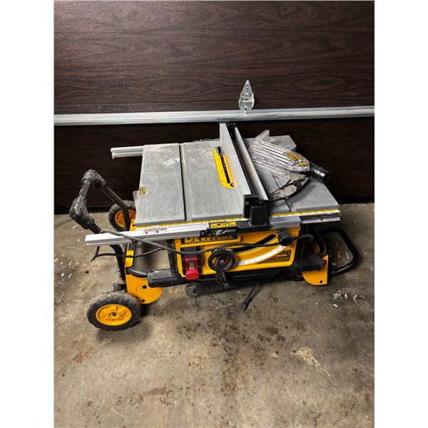 DeWalt Table Saw