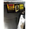 Image 2 : Rubbermaid "Brute" Garbage Cans