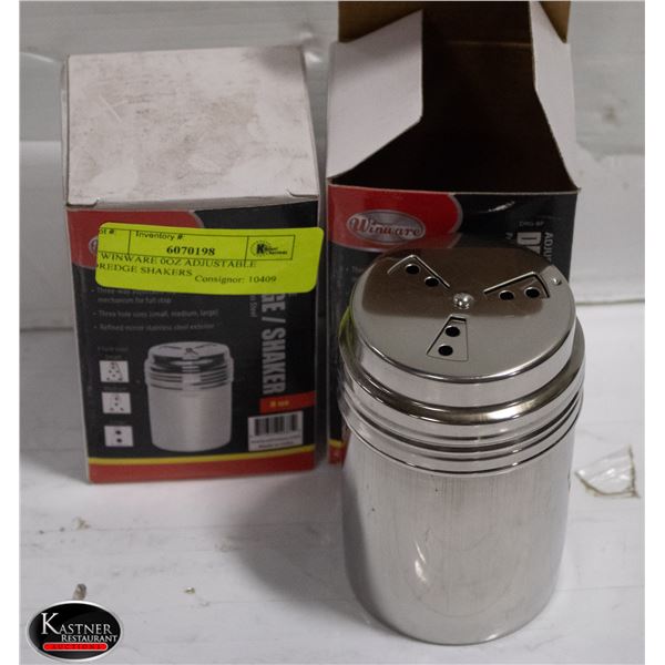 2 WINWARE 0OZ ADJUSTABLE DREDGE SHAKERS