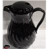 Image 1 : NEW BLACK 64OZ VOLLRATH SWIRL SERVE INSULATED