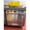 Image 4 : DOUBLE DEEP FRYER / FLAT TOP GRILL COMBO RANGE