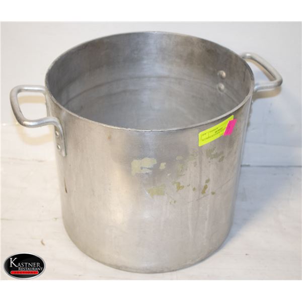 26 QUART ALUMINUM STOCK POT