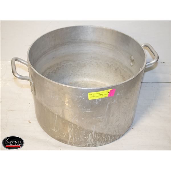 26 QUART ALUMINUM STOCK POT